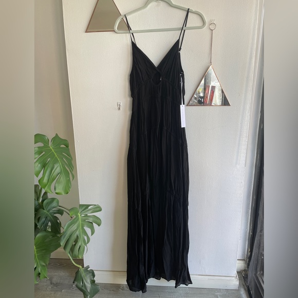 NWT YOUNG FABULOUS & BROKE Delphine Chiffon Maxi Dress - Picture 3 of 7